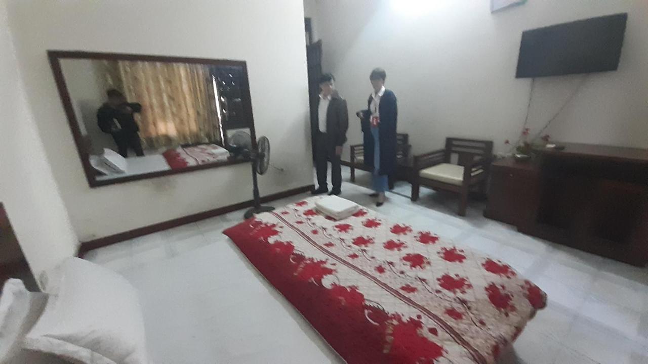 Oyo 681 Hoang Lan Guesthouse Hanoi Zewnętrze zdjęcie